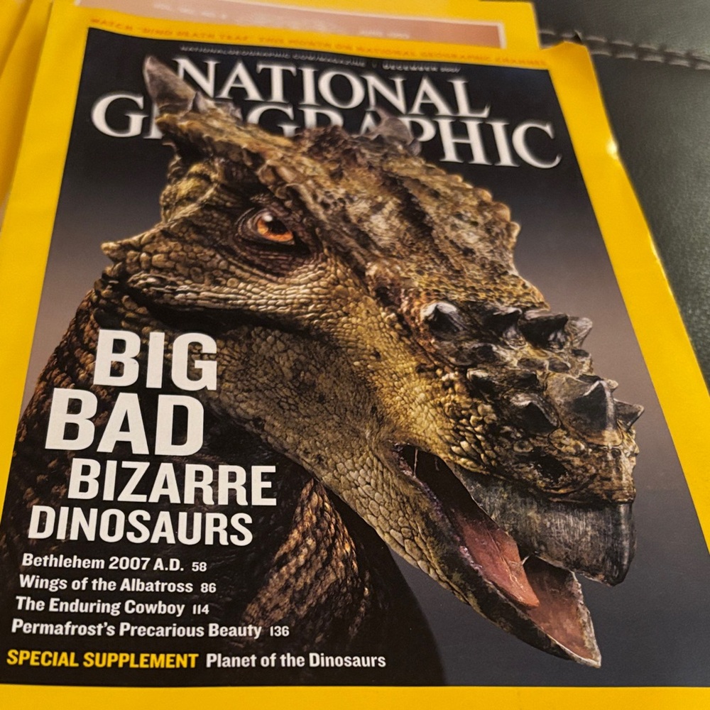 National Geographic - Big Bad Bizarre Dinosaurs  dec 2007